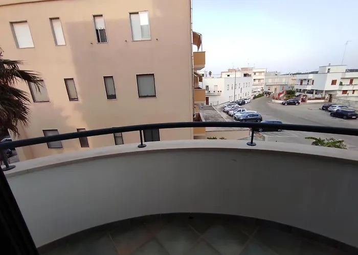 Finestrelle Pied A Terre A Διαμέρισμα Οτράντο