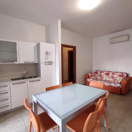 Finestrelle Pied A Terre A Apartment