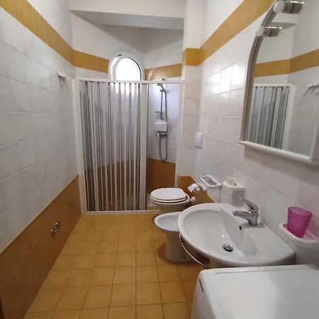 Appartamento Finestrelle Pied à Terre A *