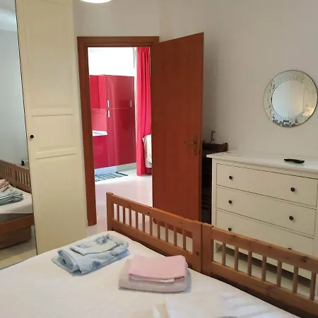 Lägenhet Finestrelle Pied A Terre A Otranto